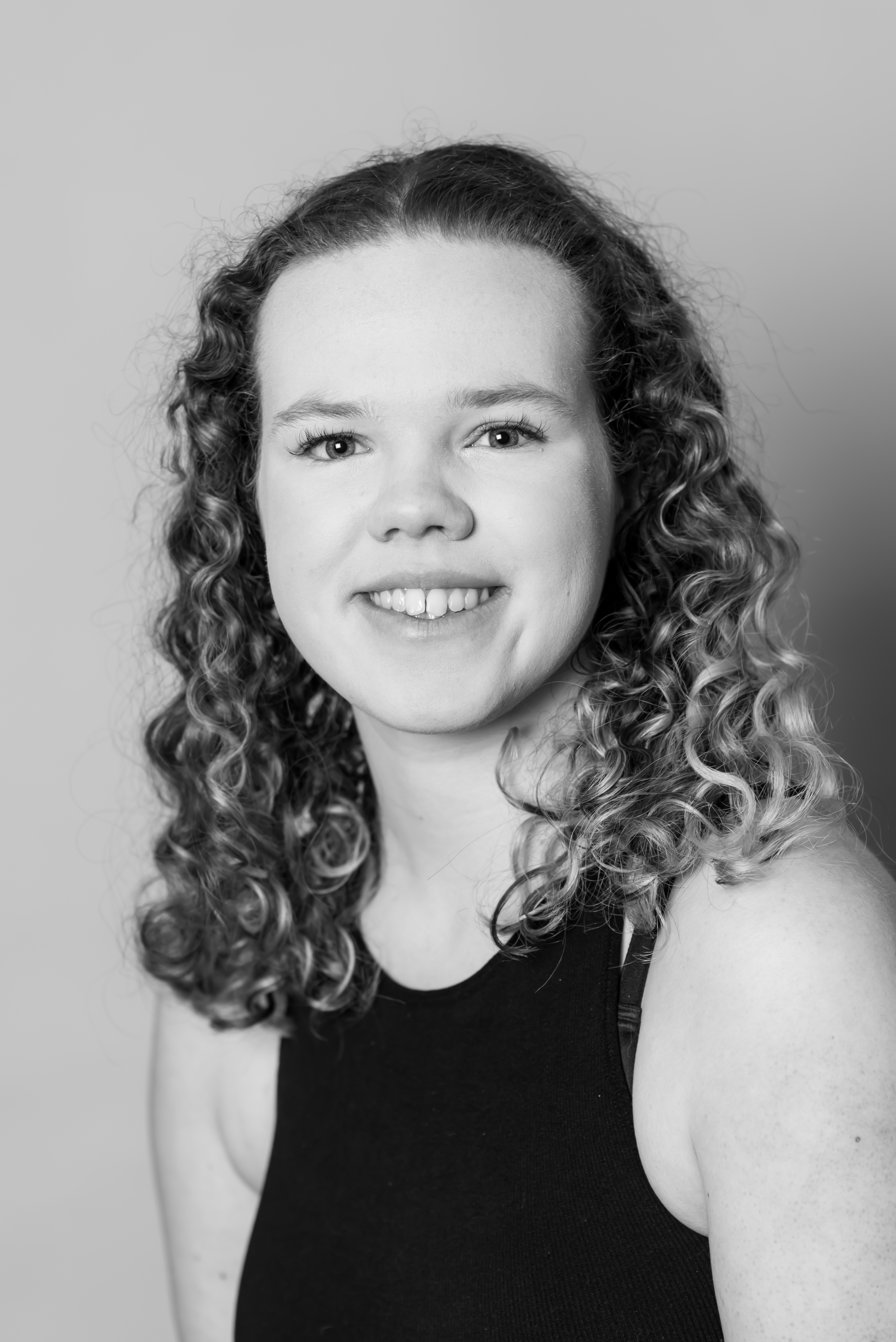 2023 Millie Nicholson Headshot for gallery