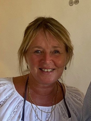 20221100-Trustee-pictures-debs